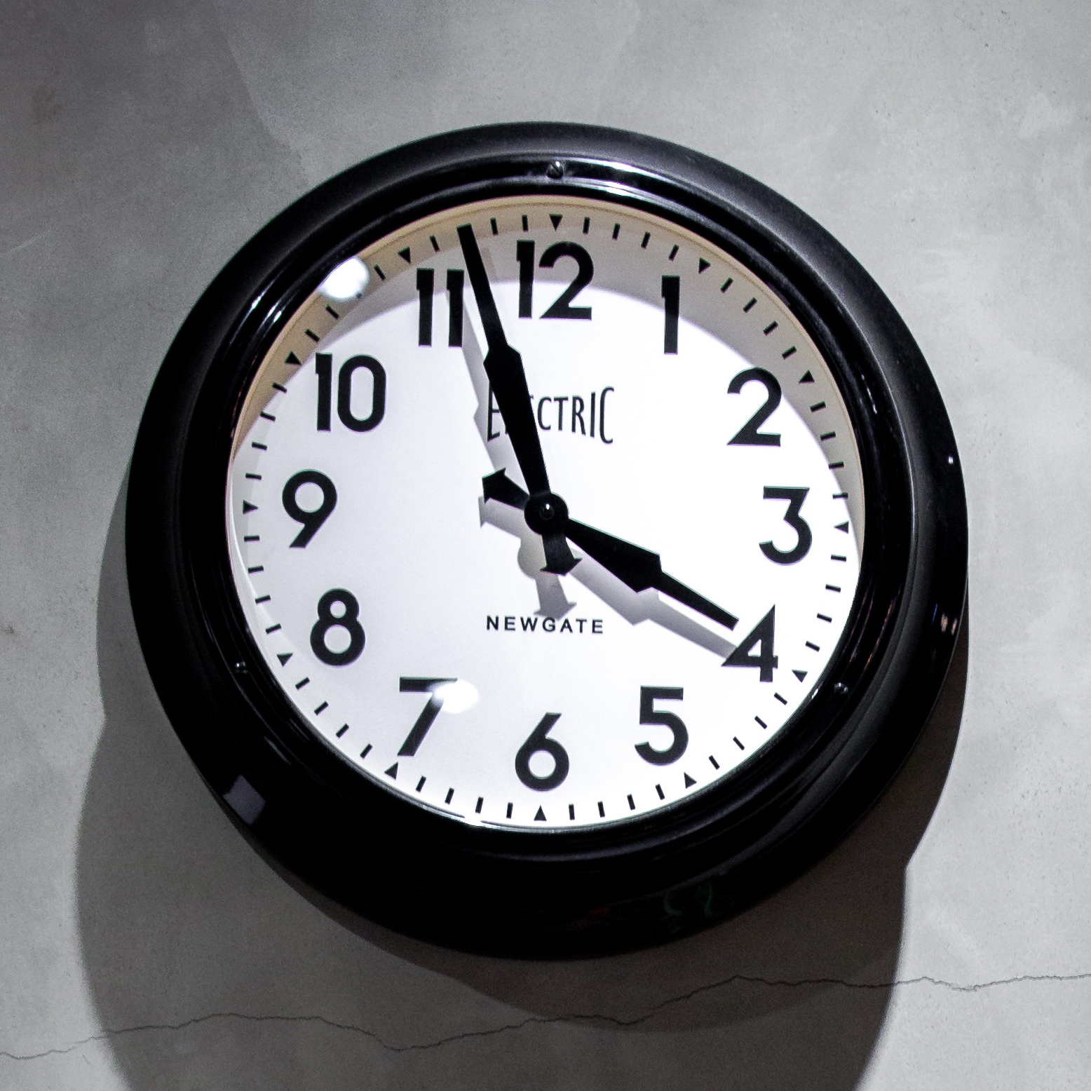 1 1 wall clock 02